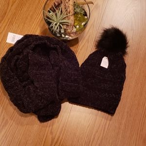 Hat and Scarf Set